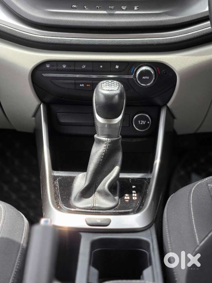 Tata Altroz Xz, 2024, Petrol