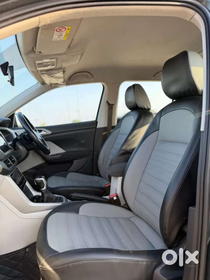 Volkswagen Taigun 1.0 Tsi Highline At, 2022, Petrol