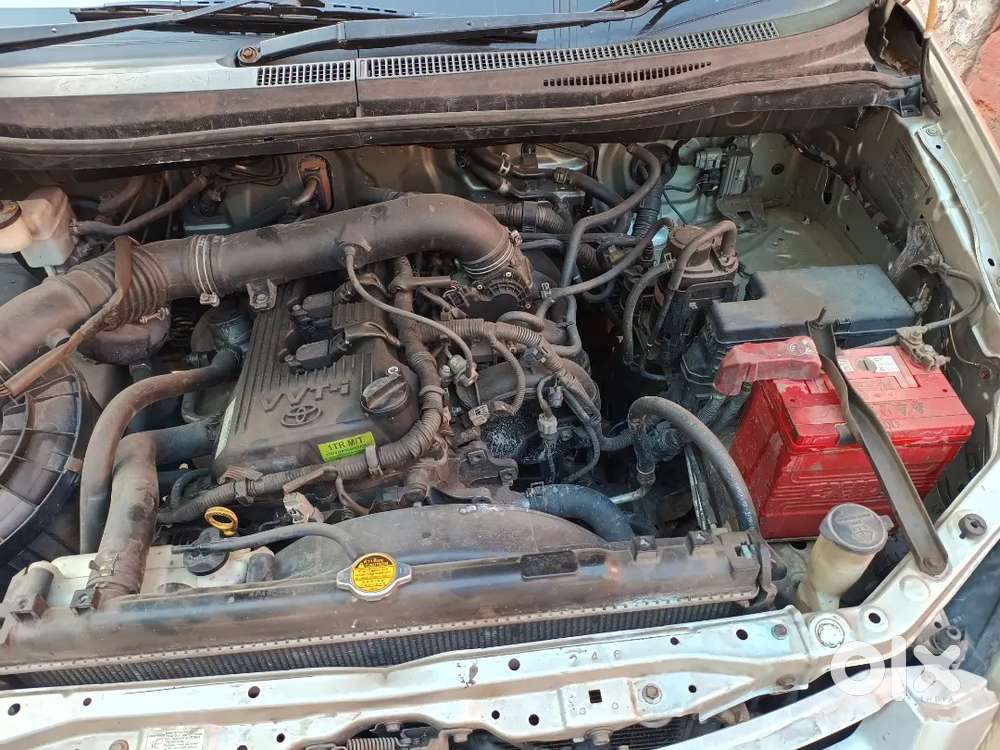 Toyota Innova Petrol 2005