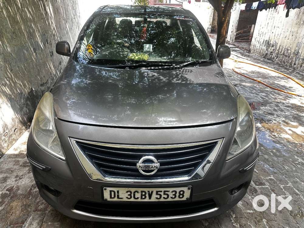 Nissan Sunny 2011 Petrol 130000 Km Driven