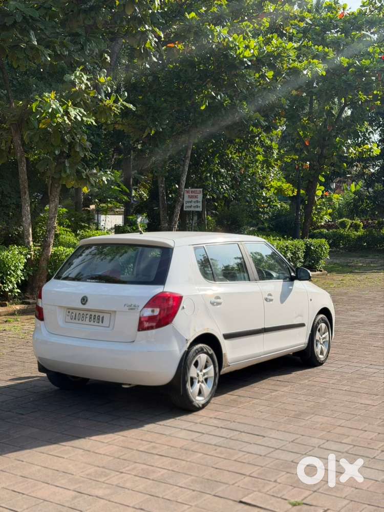 Skoda Fabia Petrol 2011