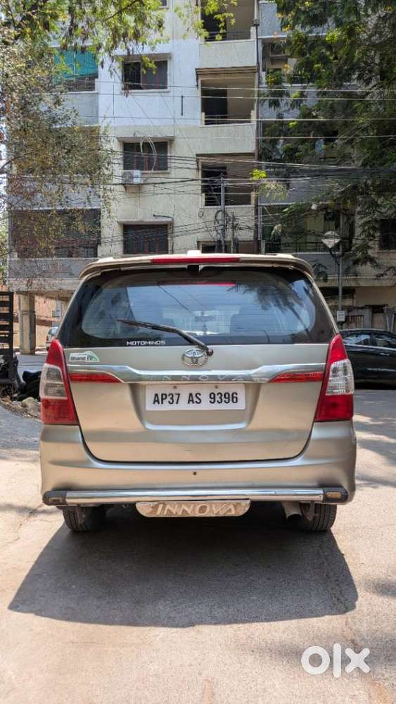 Toyota Innova 2.5 G (diesel) 7 Seater, 2008, Diesel