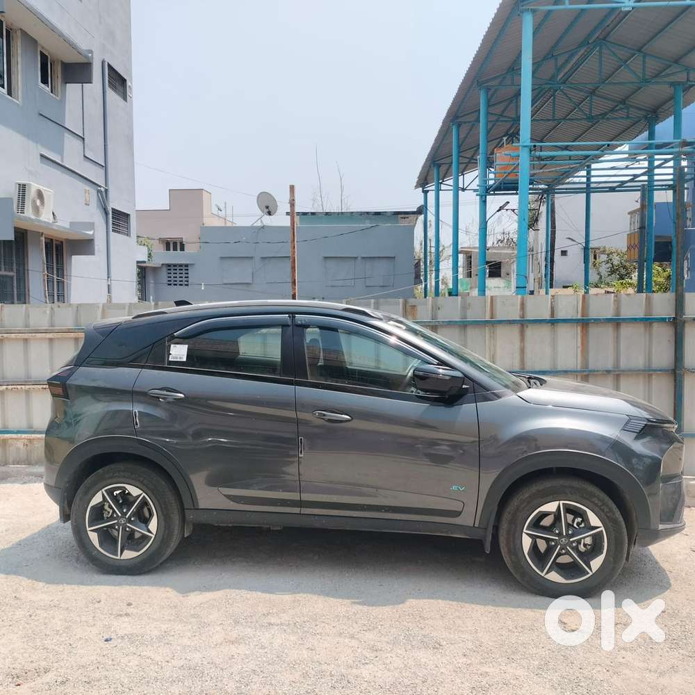 Tata Nexon Ev 2025 Electric 7756 Km Driven