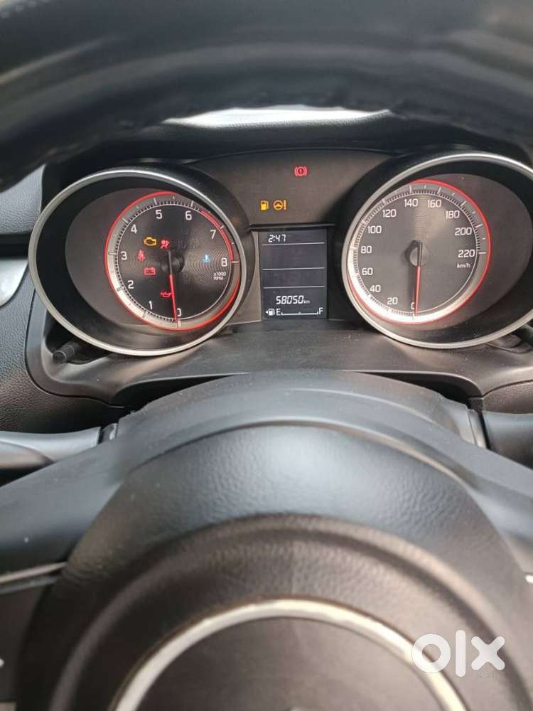 Maruti Suzuki Swift Vxi + Manual, 2021, Petrol