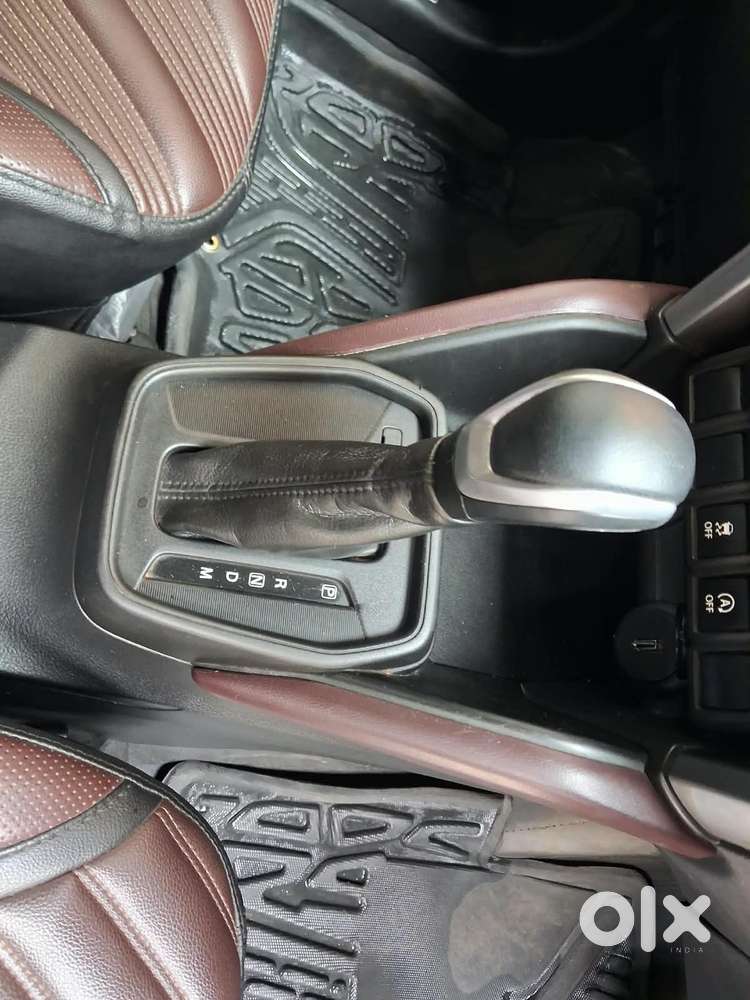 Maruti Suzuki Grand Vitara 1.5 Delta Smart Hybrid At, 2022, Petrol