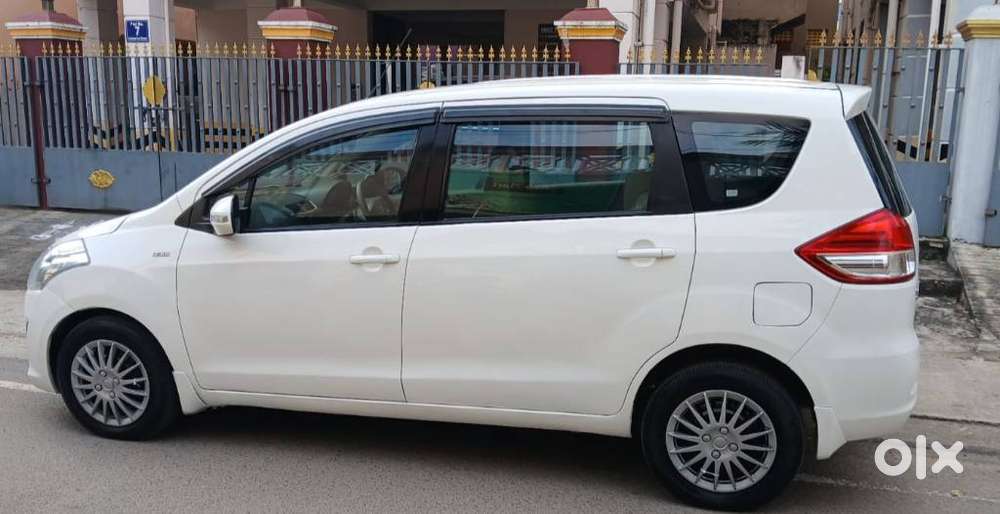 Maruti Suzuki Ertiga 2012-2015 Vdi, 2012, Diesel