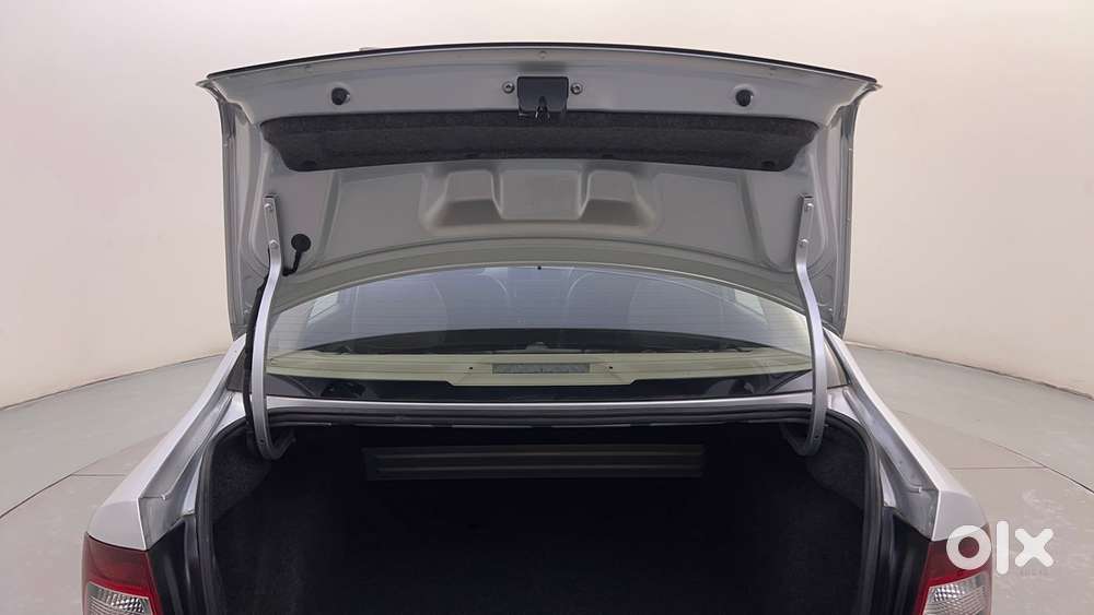 Skoda Rapid 1.0 Tsi Active, 2020, Petrol