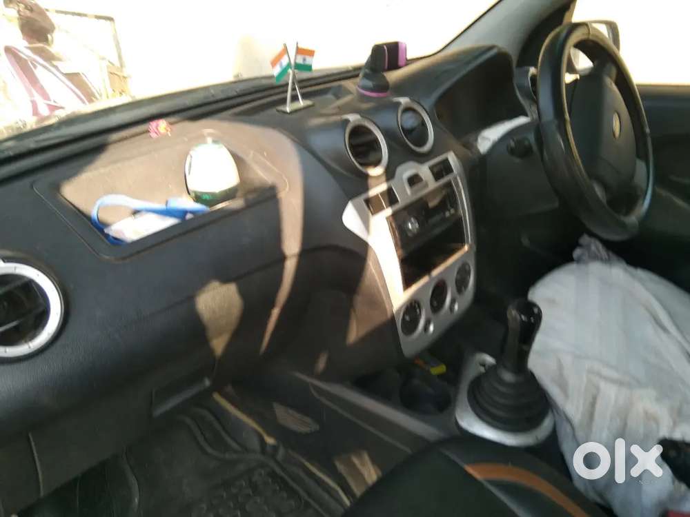 Ford Figo 2012 Diesel 120000 Km Driven