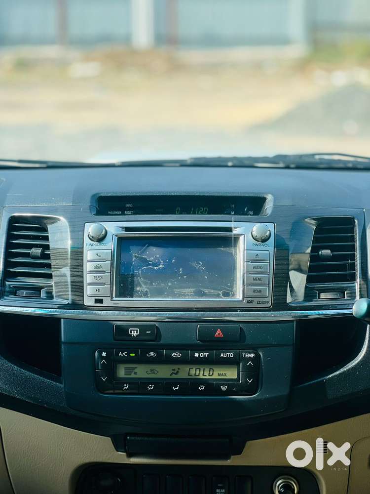 Toyota Fortuner 3.0 4x2 Automatic, 2014, Diesel