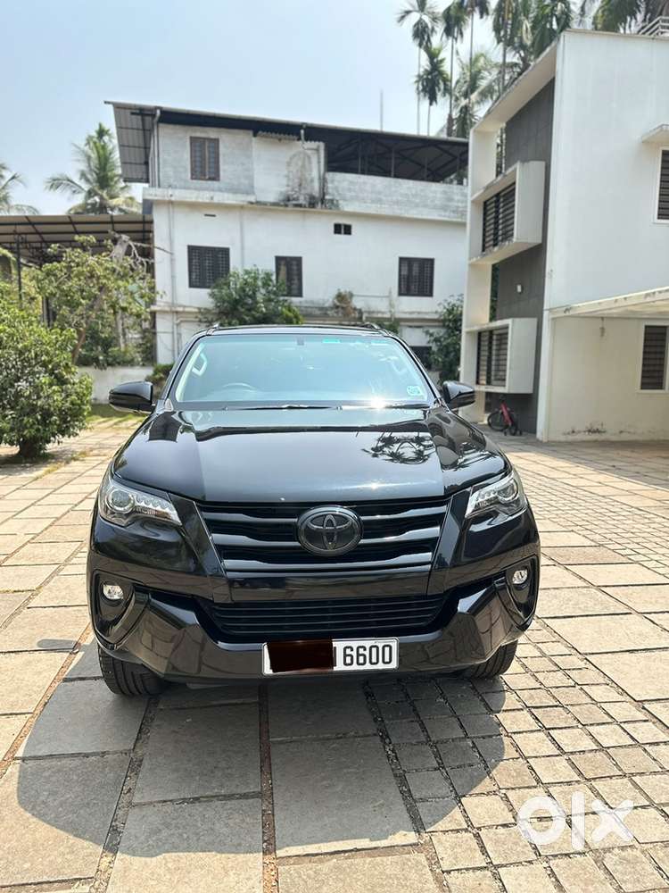 Toyota Fortuner Diesel At 2019