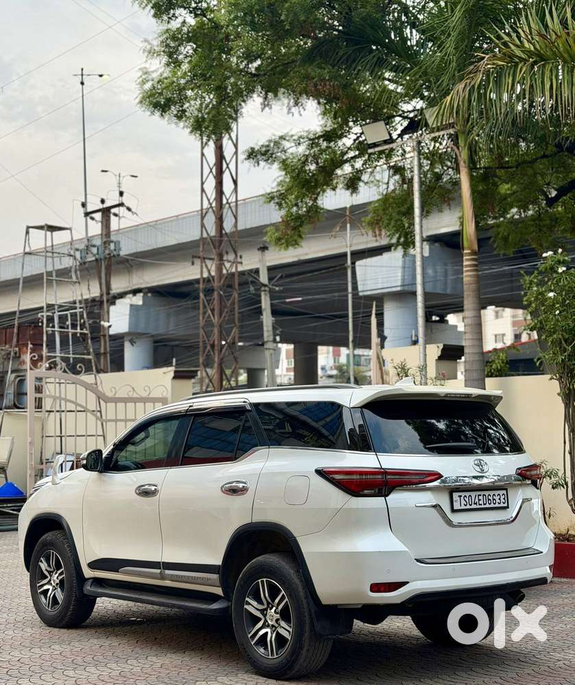 Toyota Fortuner 4x2 At 2.8 Diesel, 2021, Diesel