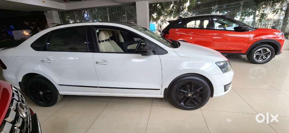 Skoda Rapid Petrol 2019