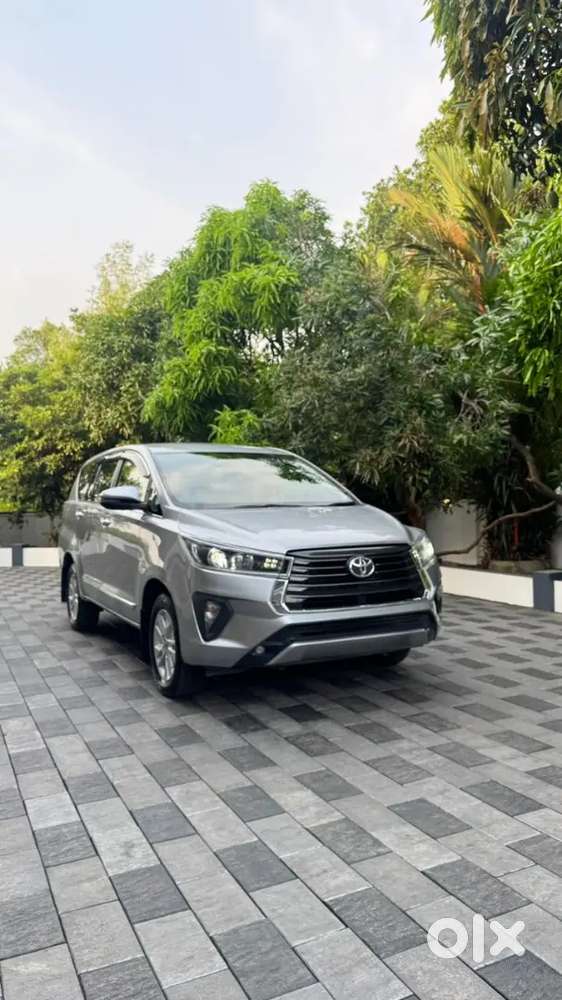 2019 Innova Crysta 2.4v Manual Single Owner Low Kilometres
