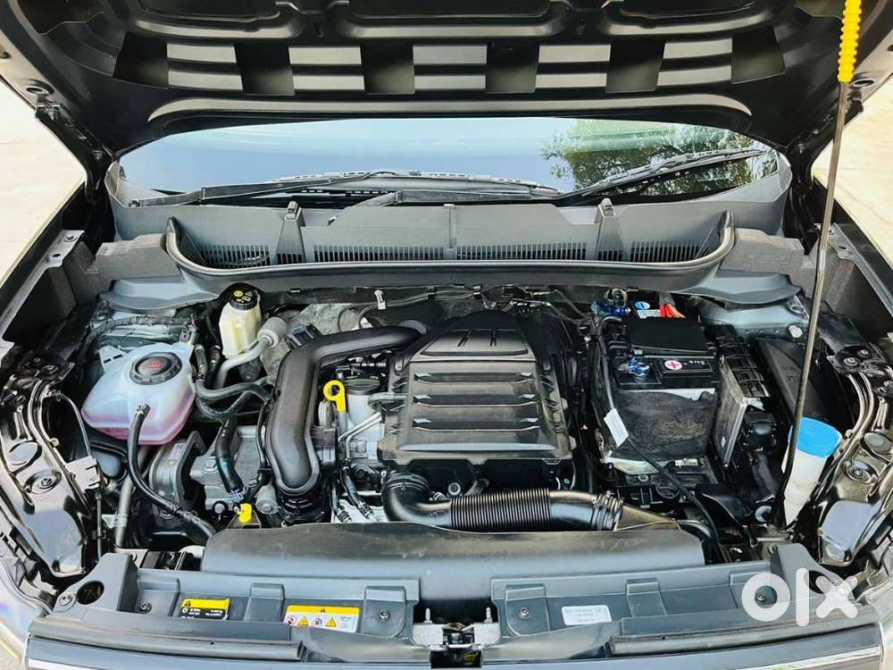 Volkswagen Taigun 1.0 Tsi Topline At, 2023, Petrol