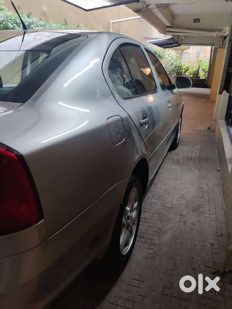 2010 Skoda Laura Ambiente Diesel Automatic