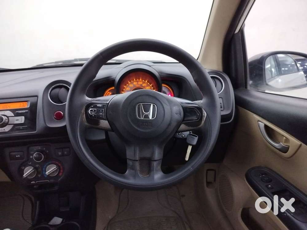 Honda Brio Vx Mt, 2014, Petrol
