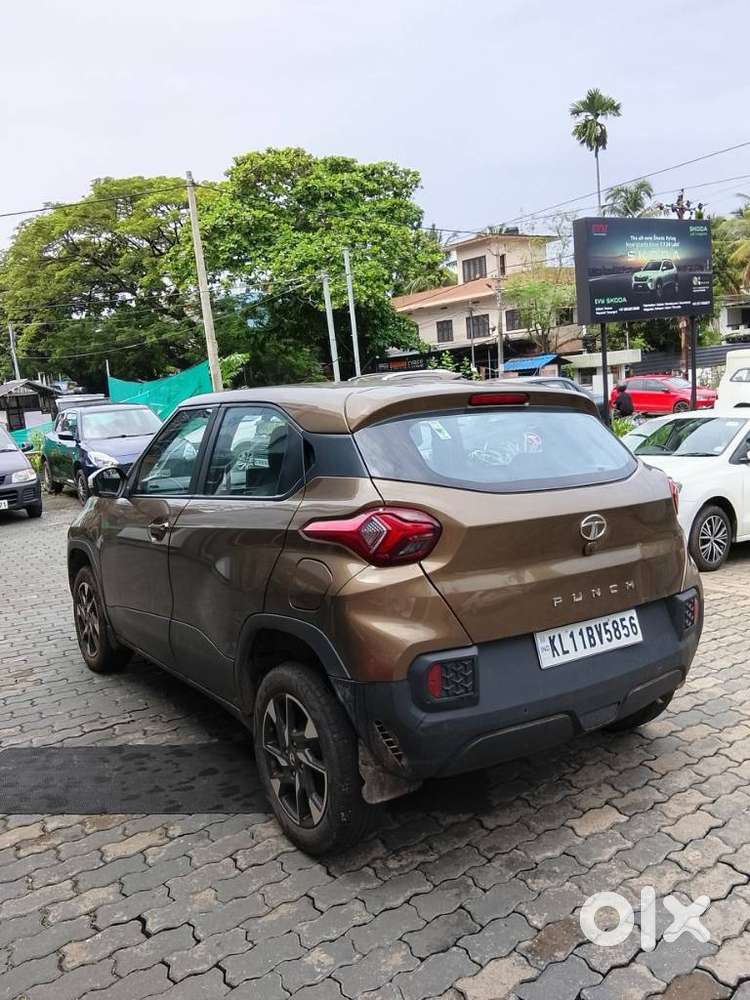 Tata Punch 1.2 Revotron Accomplished Camo Dazzle, 2022, Petrol