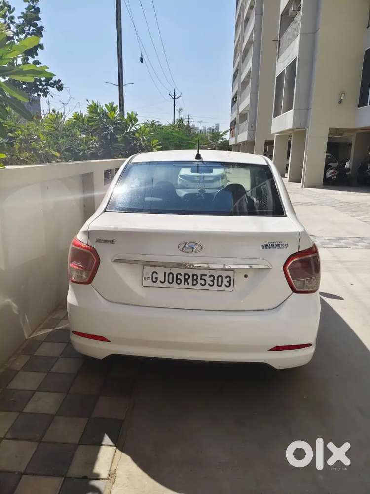 Hyundai Xcent 2016 Diesel Well Maintained