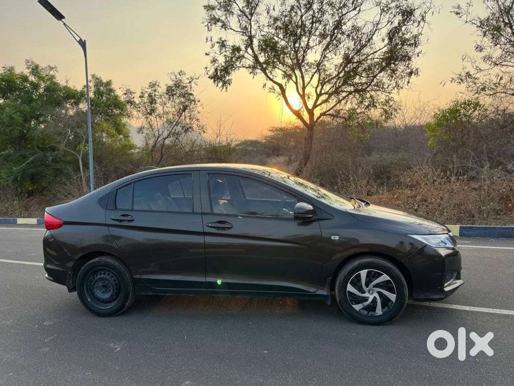 Honda City 2014-2015 I Vtec Sv, 2015, Petrol
