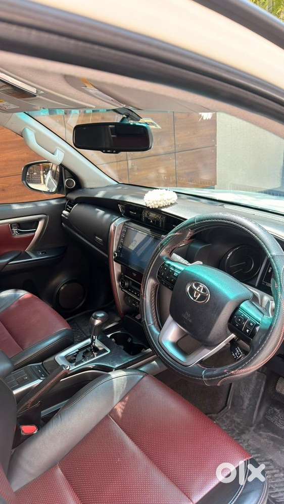 Toyota Fortuner Legender 2022 Diesel Well Maintained