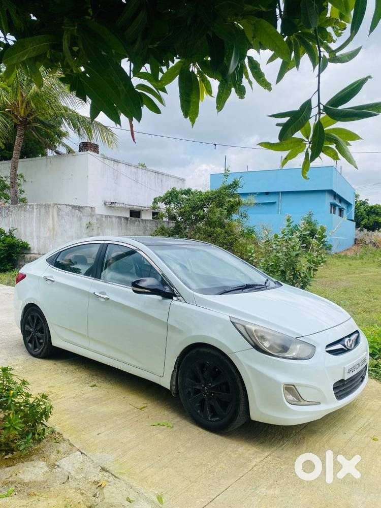 Hyundai Fluidic Verna 1.6 Crdi Sx, 2012, Diesel