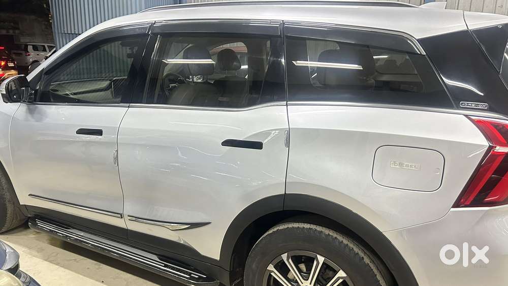 Mahindra Xuv700 2.2 Ax 7 Diesel Mt Luxury Pack Str, 2022, Diesel