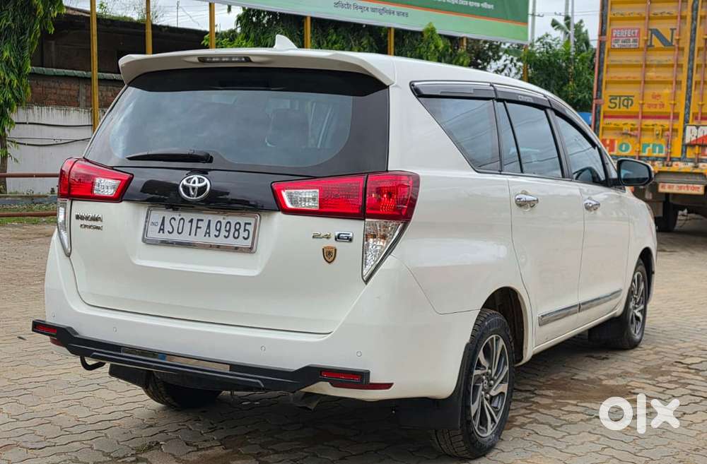 Toyota Innova Crysta 2.4 G Mt, 2022, Diesel