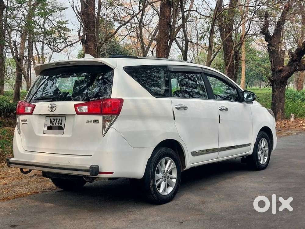 Toyota Innova Crysta 2.5z, 2017, Diesel
