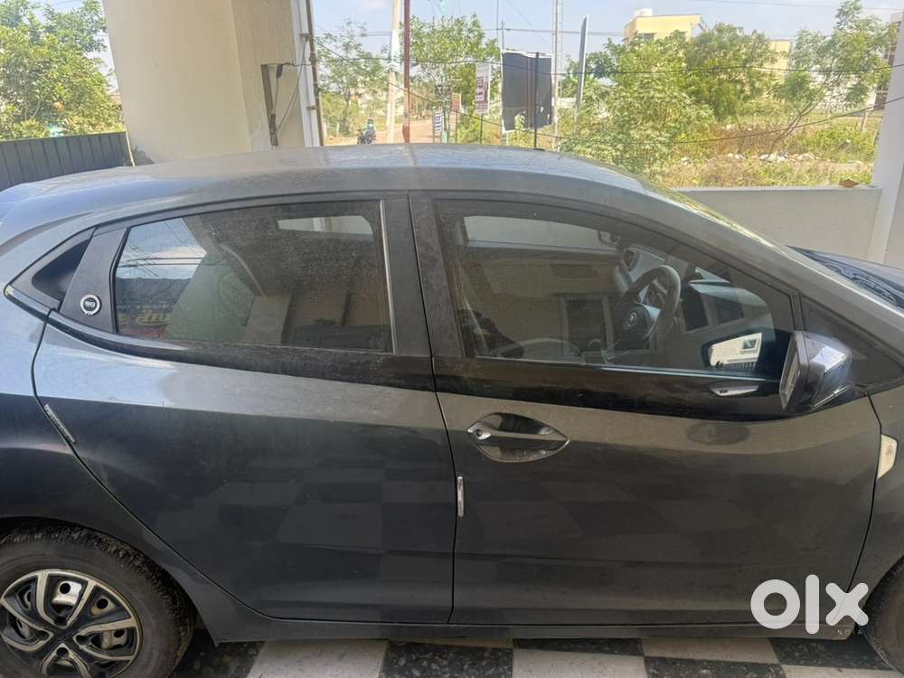 Tata Altroz 2023 Icng