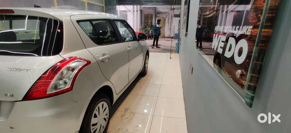 Maruti Suzuki Swift 2016 Petrol 48000 Km Driven