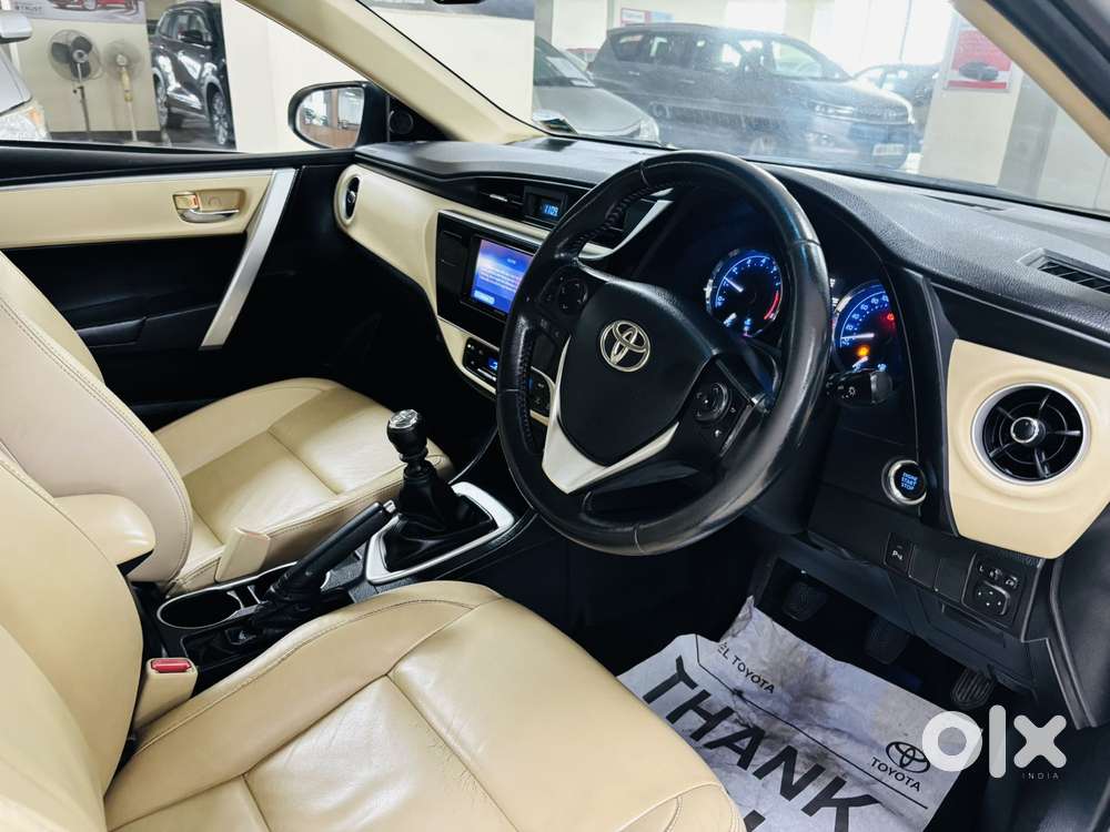 Toyota Corolla Altis 1.8 Gl, 2017, Petrol