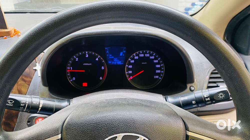 Hyundai Verna 2013 Taxi Diesel Well Maintained