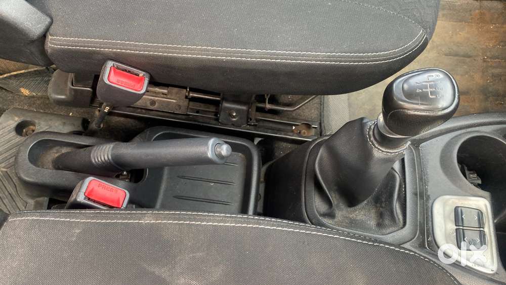 Datsun Redigo T Option, 2017, Petrol