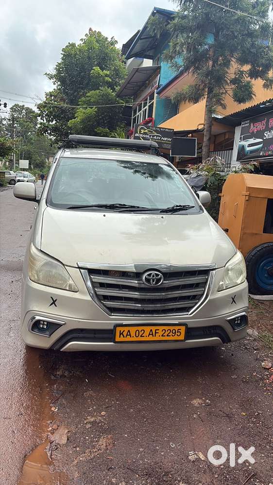 Toyota Innova Diesel 2015>2016