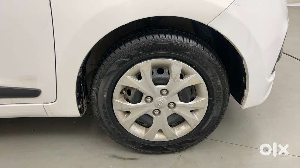 Hyundai Grand I10 1.2 Kappa Sportz, 2016, Petrol
