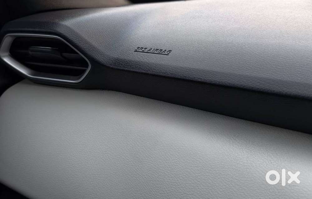 Nissan Magnite Xv Turbo, 2021, Petrol