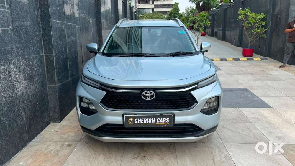 Toyota Urban Cruiser Taisor V 1.0 Petrol Mt, 2025, Petrol
