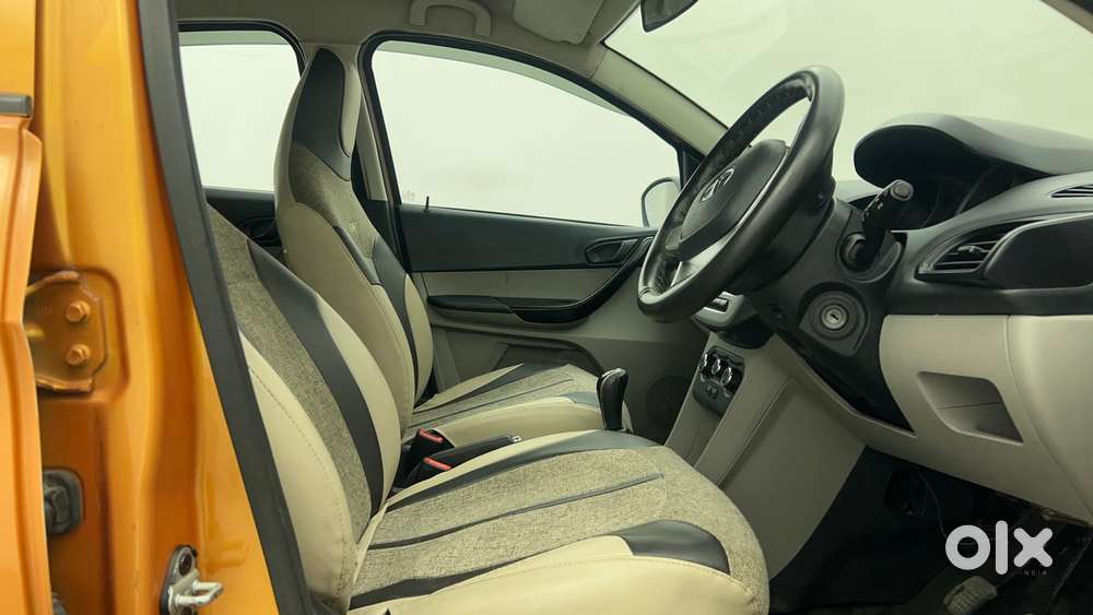 Tata Tiago 1.2 Revotron Xm, 2017, Petrol
