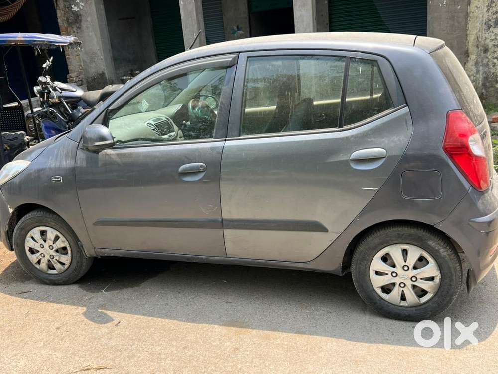 Hyundai I10 Cng & Hybrids 129996 Km Driven