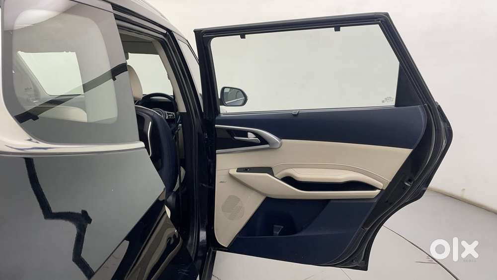 Kia Carens 1.5 Luxury Plus Diesel At 7 Str, 2022, Diesel