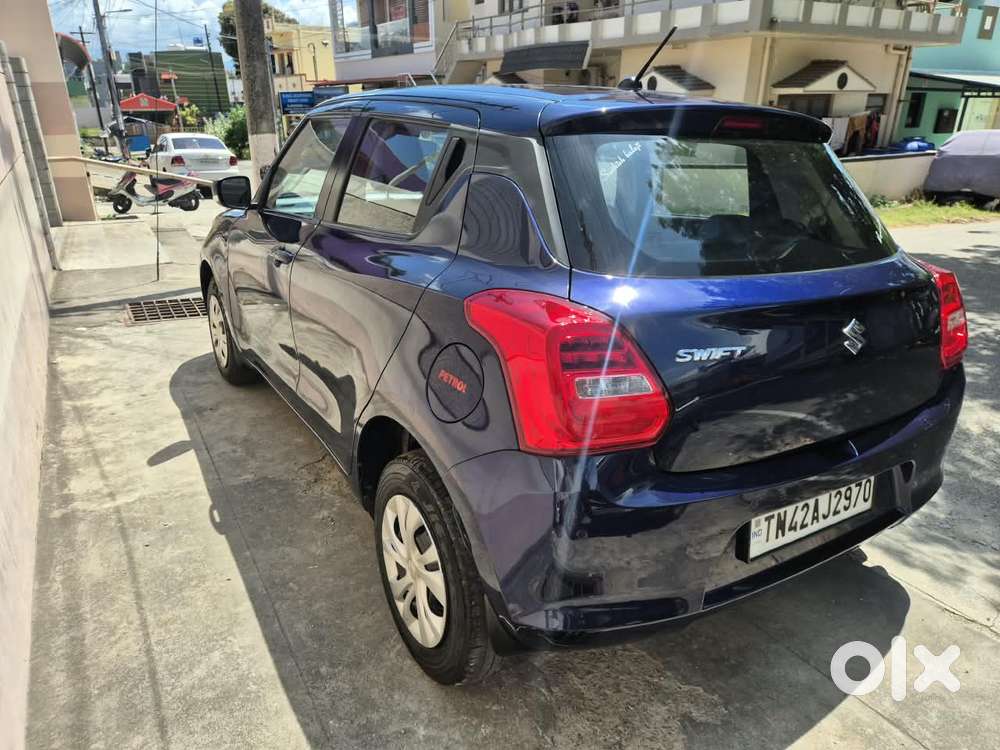 Maruti Suzuki Swift Vxi Optional, 2022, Petrol