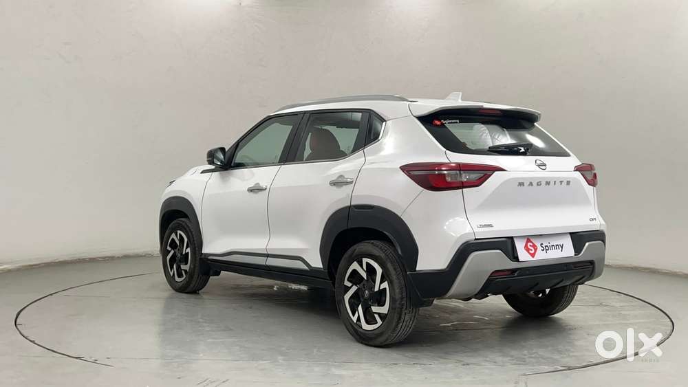 Nissan Magnite 1.0 Xv Premium Turbo Cvt, 2022, Petrol