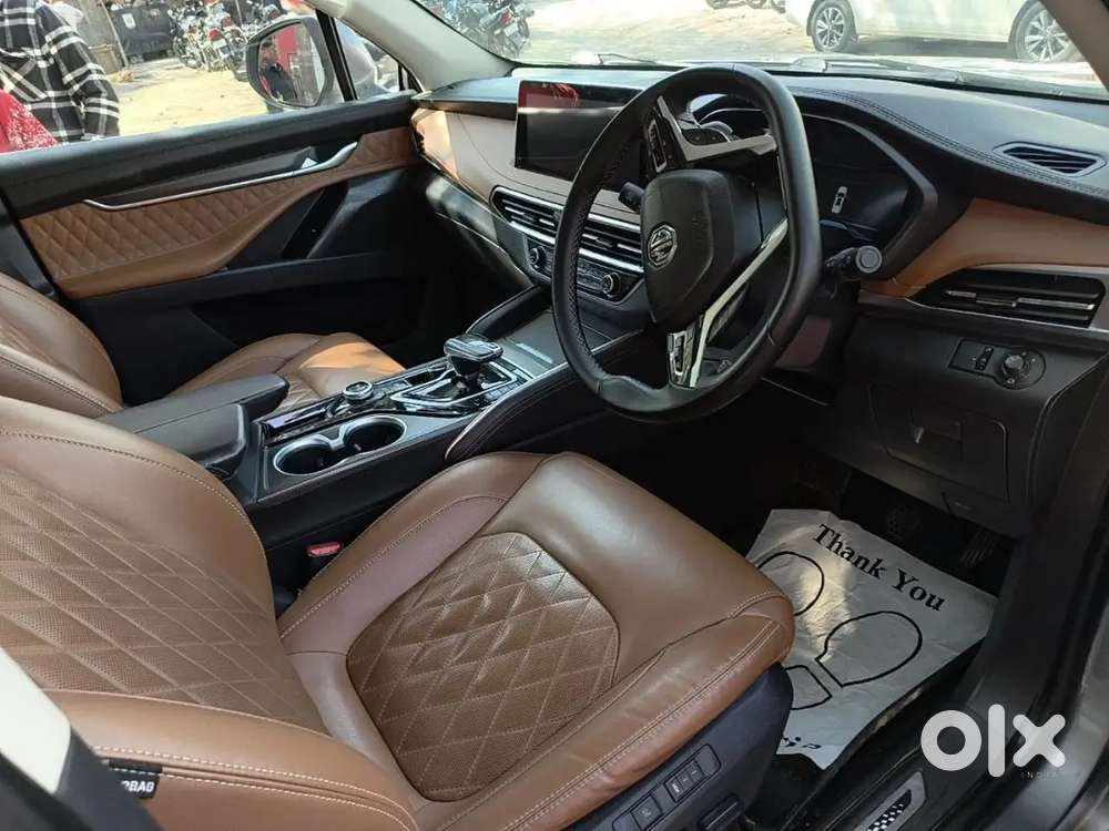 Mg Gloster Diesel 2021 Km Driven