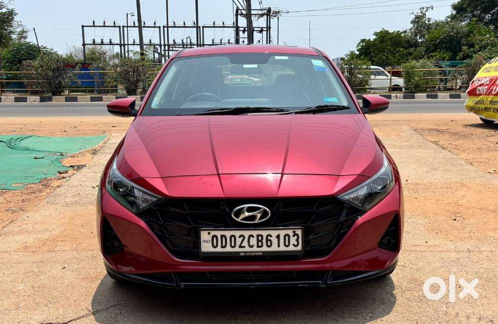 Hyundai I20 1.4 Asta (o) At With Sunroof, 2022, Petrol