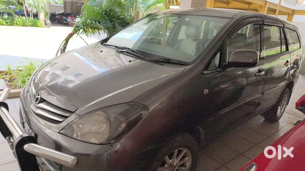 Toyota Innova 2009