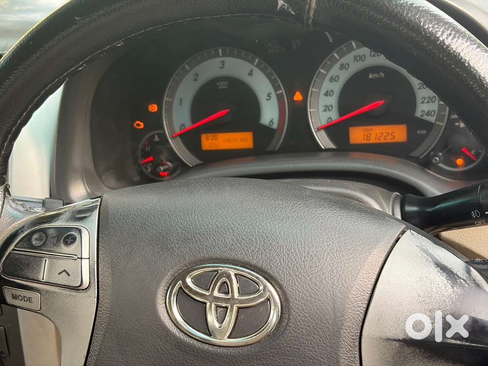 Toyota Corolla Altis 2011 Diesel