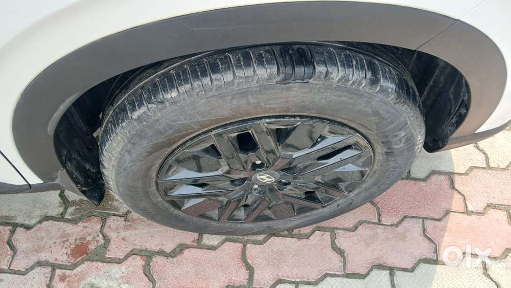 Hyundai Venue 1.0 S (o) Turbo Imt, 2022, Petrol