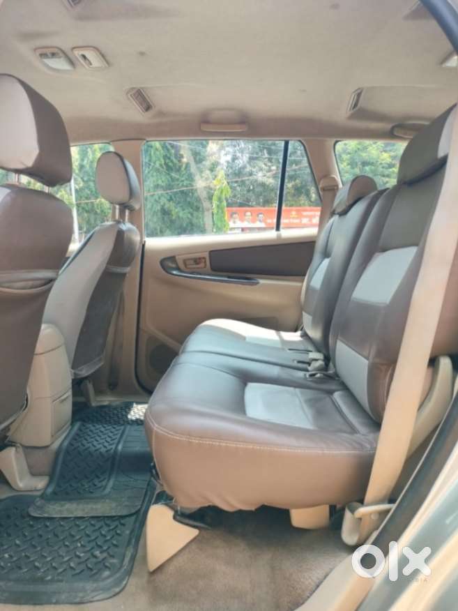 Toyota Innova 2.5 G (diesel) 8 Seater, 2007, Diesel
