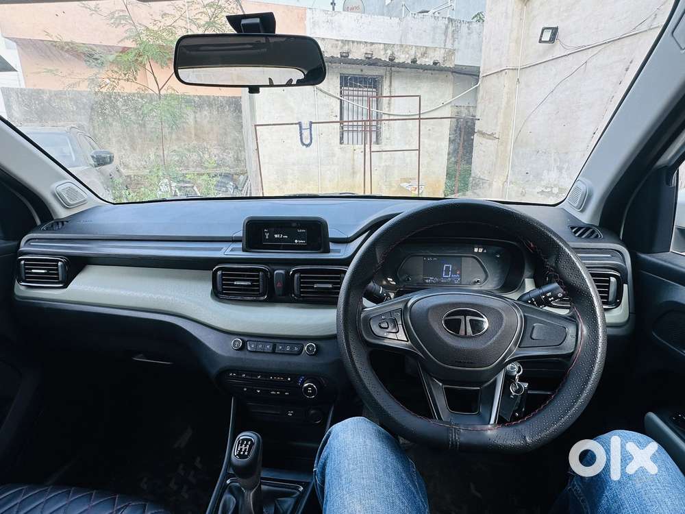 Tata Punch Camo Adventure Mt, 2025, Petrol