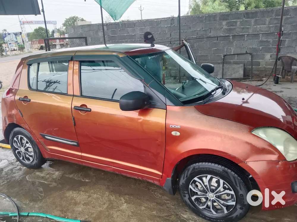 Maruti Suzuki Swift 2010